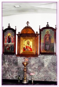 При съемке церкви, икон релиз можно получить у священника