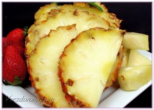 клубника с ананасом фото