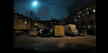 В Красноярске сняли на видео падение метеорита
