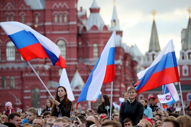 Поздравления с Днем России 12 июня 2019 года: официальные коллегам и короткие прикольные