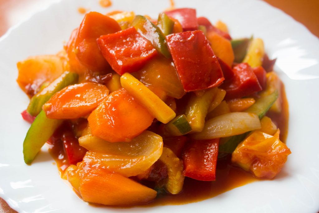 Овощи по китайски в кисло сладком соусе