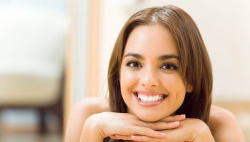 Белоснежные и здоровые: 6 продуктов, которые укрепят зубы