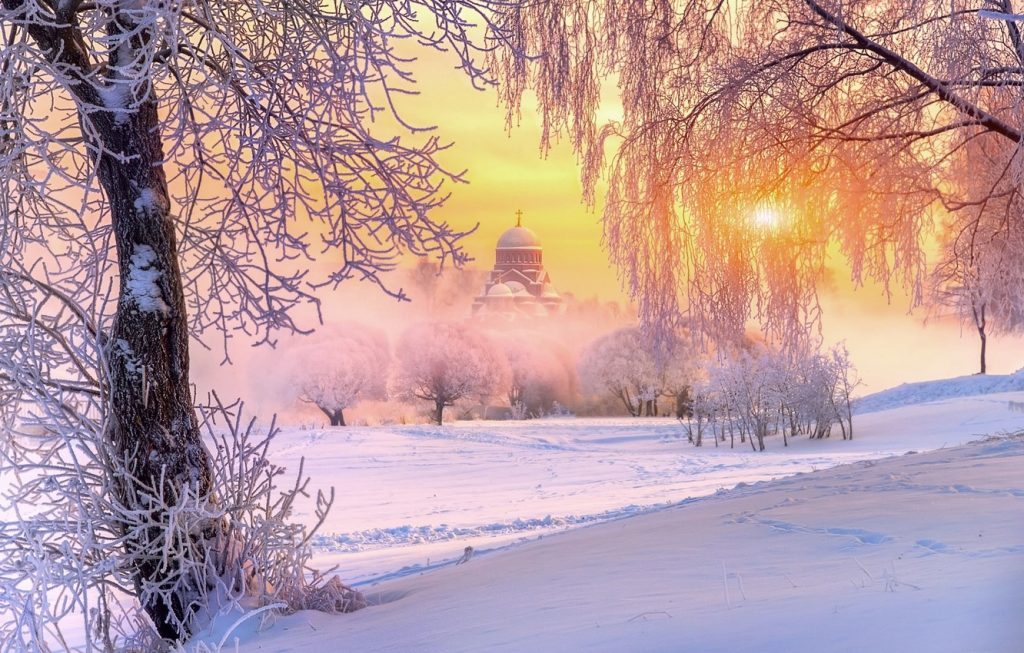 Зимняя сказка: волшебные уголки России, где можно встретить Новый год