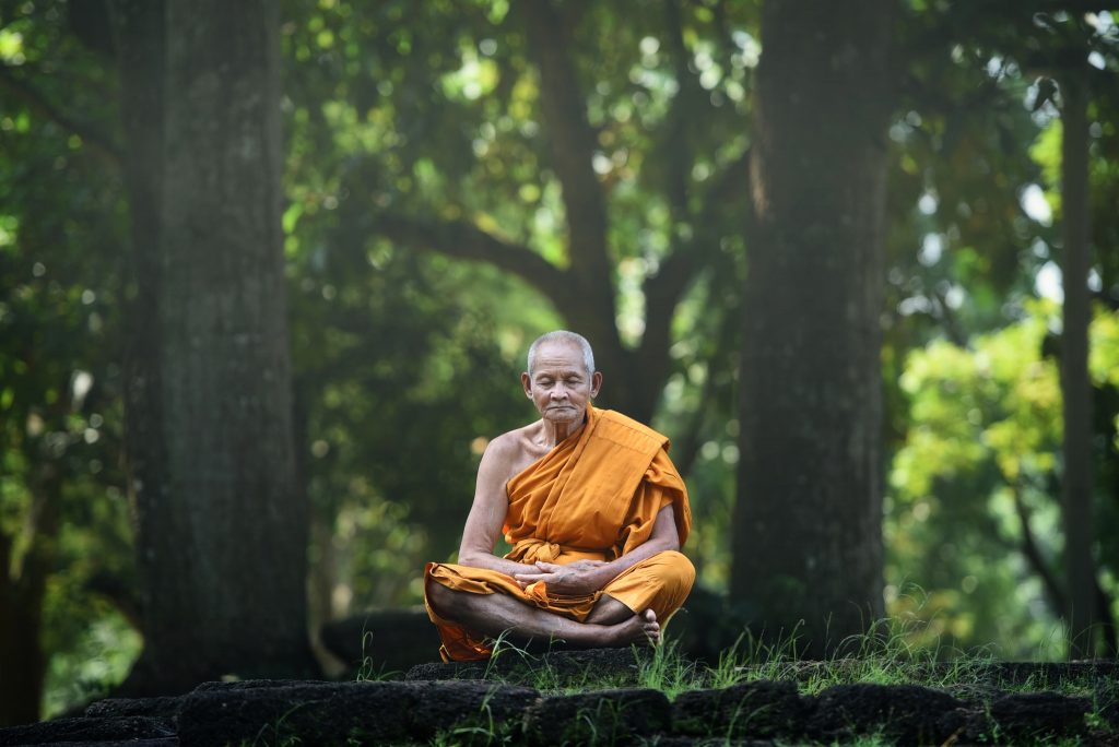 Способ заставить себя мыслить более масштабно: медитация