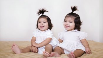 Двое из ларца: механизмы рождения близнецов